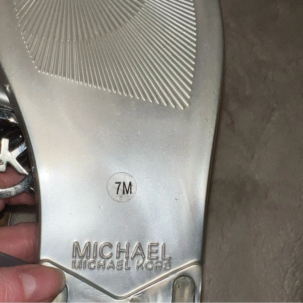 Michael Kors sandals size 7 - Picture 4 of 5